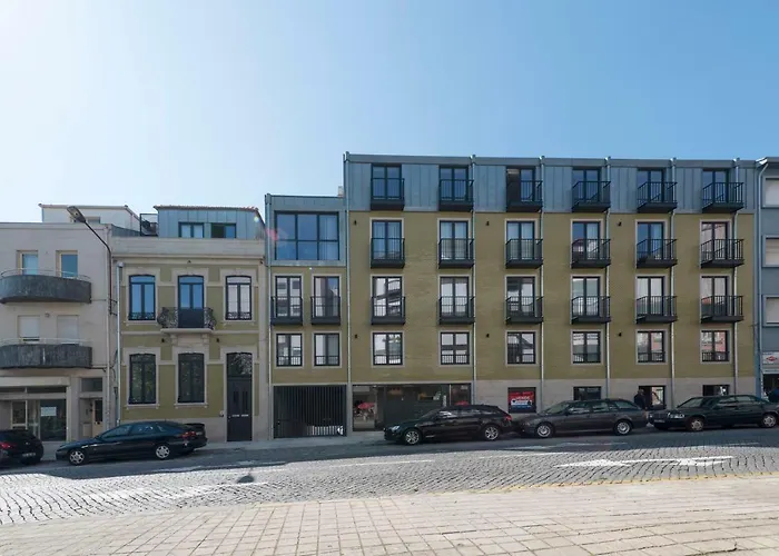 Appartement Lovelystay - Downtown Balcony With Free Parking